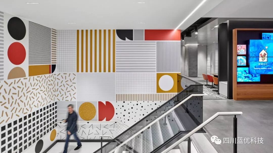 一不小心，被麦当劳美到-Ermain