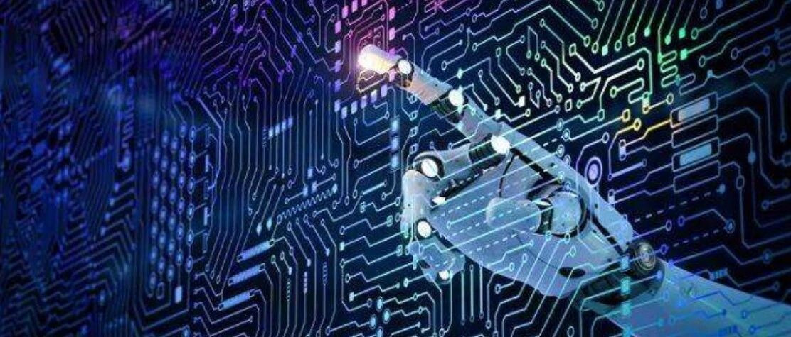 智能变革时代：服务为王