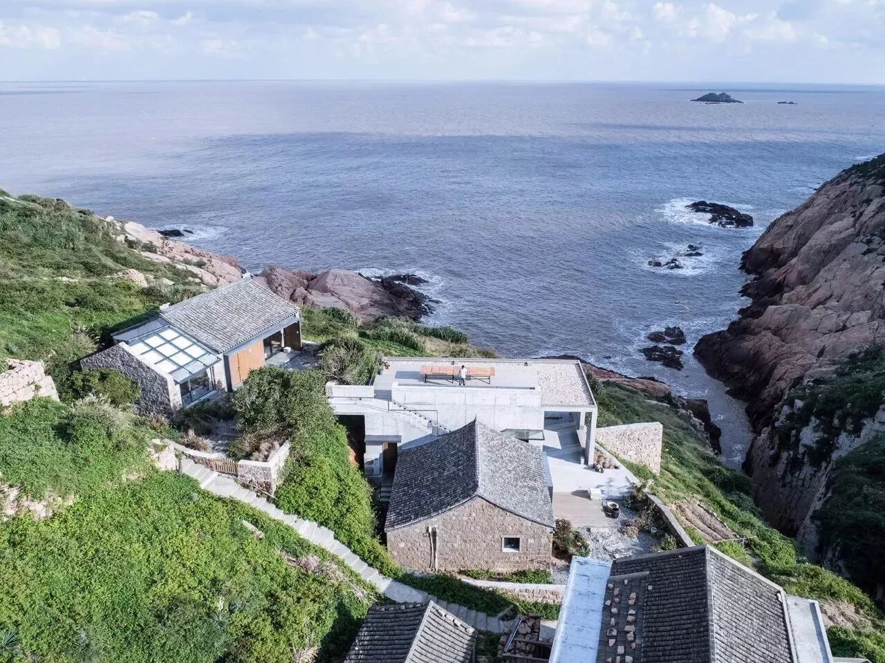 建筑设计 浏览文章   我们参加《漂亮的房子》的项目,是在舟山黄龙岛