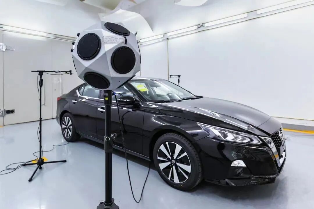 靜謐 中高級車內卷的新姿勢的圖6
