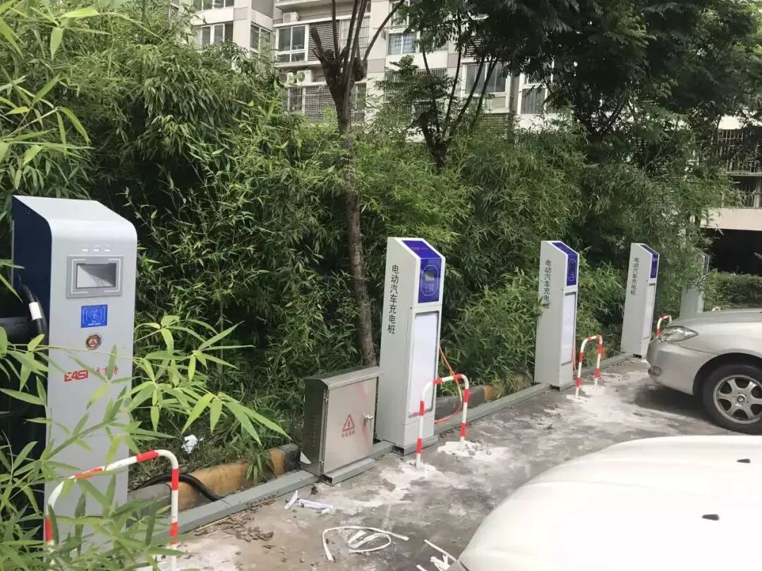 电动车的尽头是加油站的图3