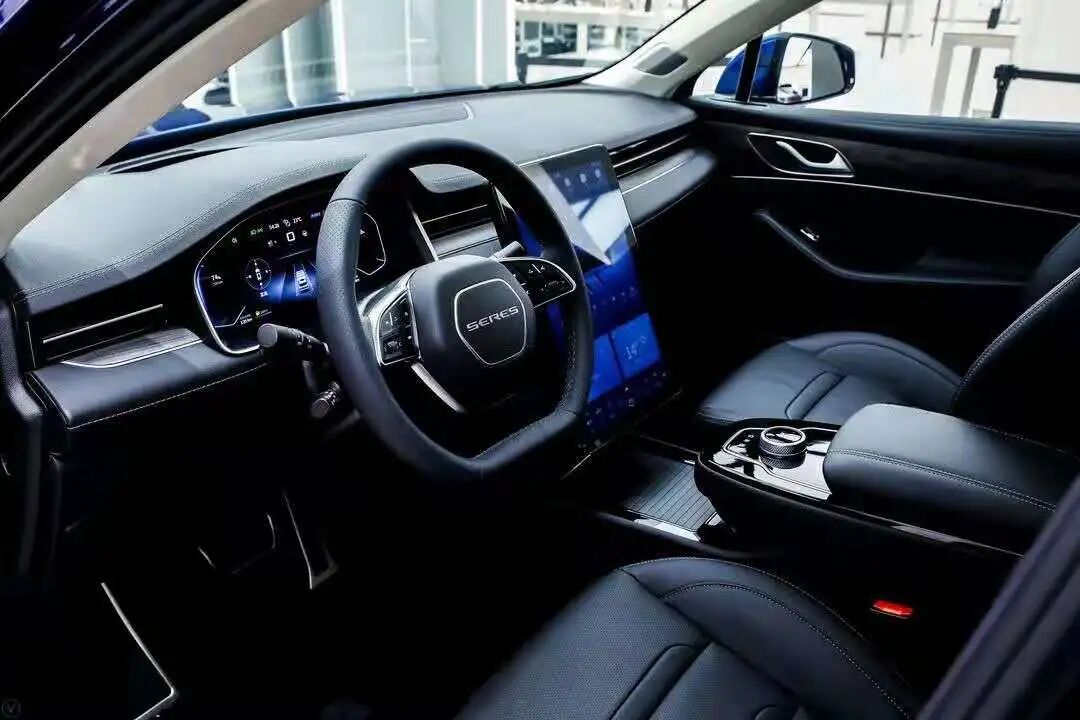 独家：华为卖车“高薪抢人”，下半年将引入赛力斯SF7的图10