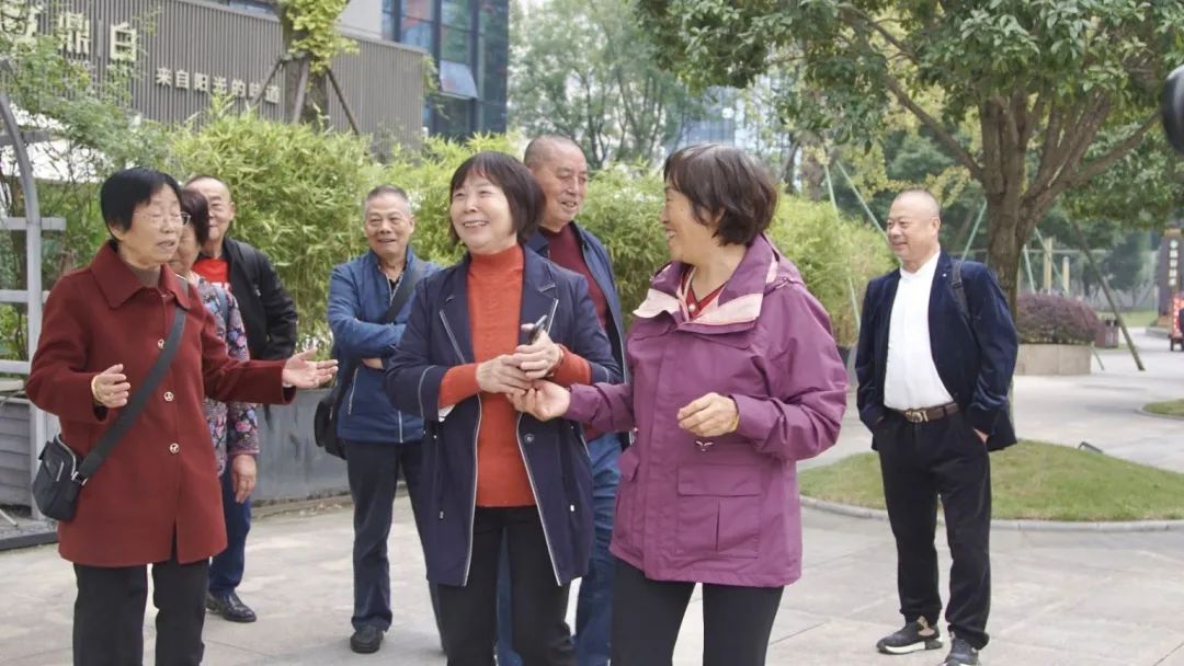 又是一年重陽時 | 九九重陽勝春光，溫暖守候情意長