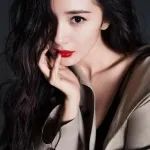 杨幂官宣旧爱：已复合