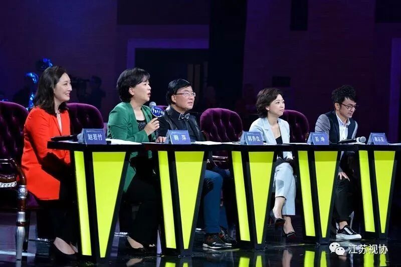 海峡两岸主持人是_海峡两岸主持人_两岸海峡主持人有哪些