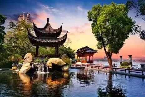 番禺星河湾半岛楼盘测评，周边配套怎么样？