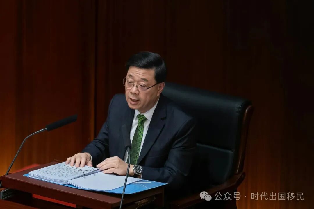 行政長官李家超今（17日）發表任內第四份《施政報告》。（廖雁雄攝）