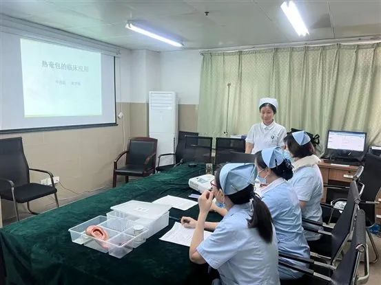 护理教案怎么写_新生儿如何写护理记录_第一次写护理文章