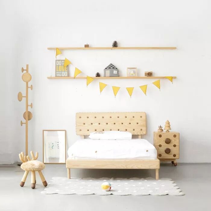 一米的床能睡两个成人吗_一米床可以睡到几岁_1.2米床能睡2个人吗