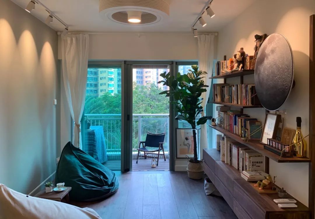 香港53㎡小兩居改造，玄關+開放式廚房+中島+客廳四合一，還有超強收納！ 家居 第16張