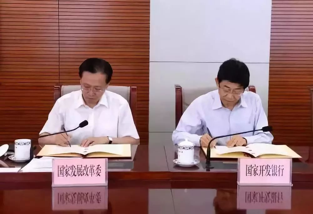 國務(wù)院“2030健康中國”“鄉(xiāng)村振興”雙重戰(zhàn)略倡導(dǎo) 支持康養(yǎng)項目！