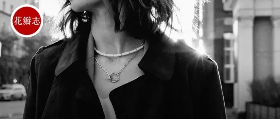 终于藏不住了！官宣承认怀孕，网友们悲喜交加：这是今年听到最好的消息……吗？