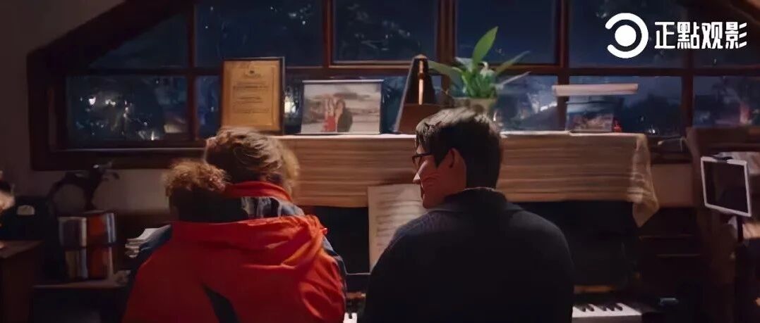 激动！终于看到贾玲和帅哥谈恋爱了