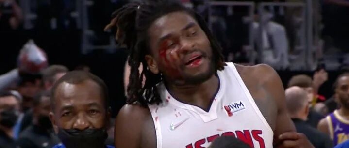 体育产业早餐11.23|詹皇禁赛1场斯图尔特2场 2021世界足球先生候选公布