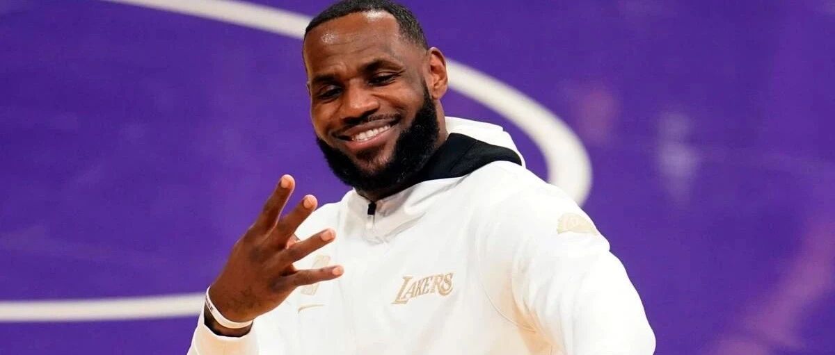 体育产业早餐12.28|詹姆斯第四次获美联社最佳运动员 涉兴奋剂违法行为正式“入刑 ”