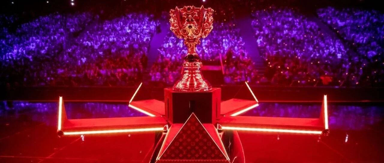 体育产业早餐8.25|S11官宣从中国移师欧洲举行 安踏半年收益228亿