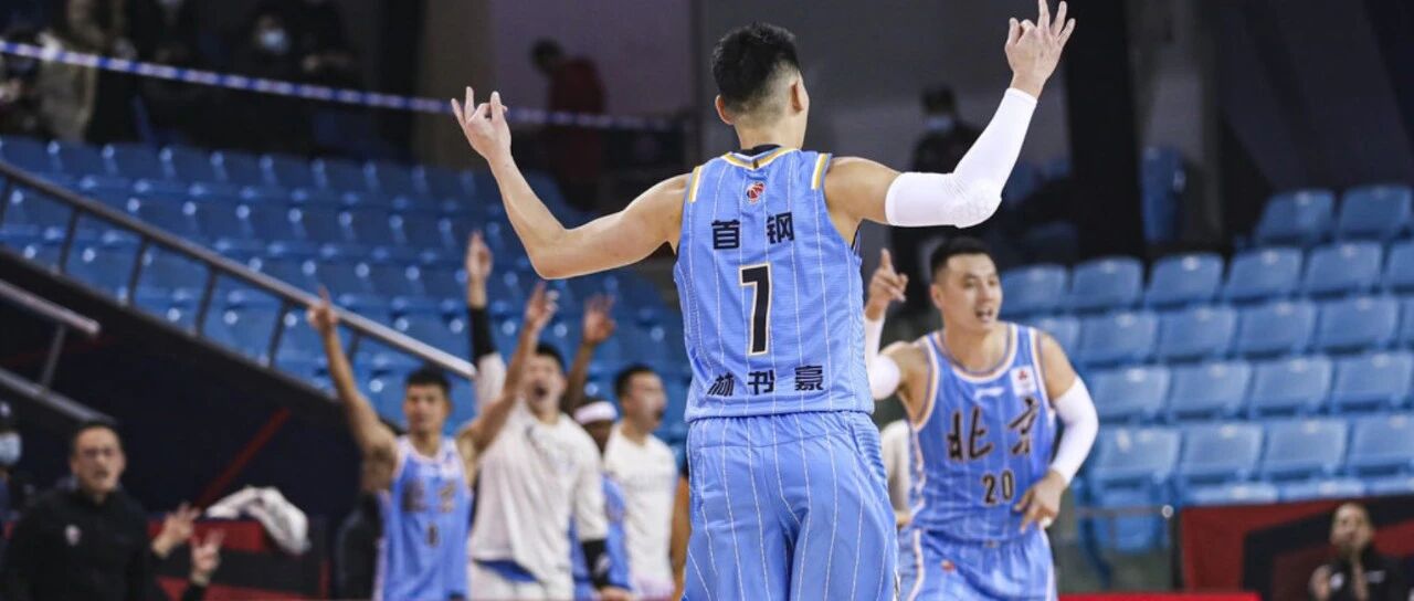 体育产业早餐12.26|CBA重启林书豪带队大胜辽宁 曝河北足球队12人“请假”缺训