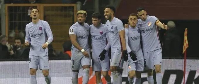 体育早餐3.18|欧联杯巴萨2-1晋级 巩汉林向区楚良致歉