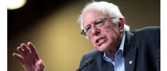 突发胸痛，美国总统候选人提名者是怎么做的？