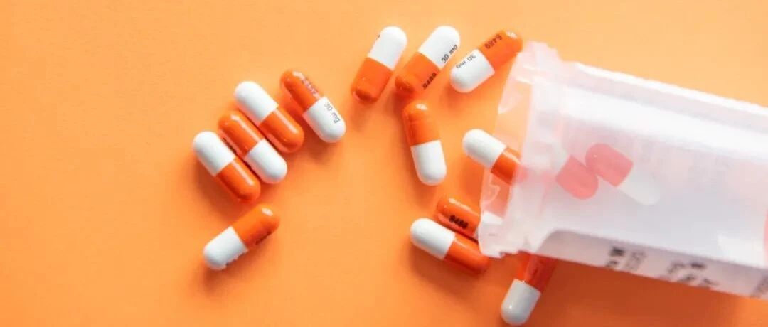 吃药期间千万不能吃这个水果！不仅失去药效，严重会致命！另外，还有这些服药习惯也非常可怕...