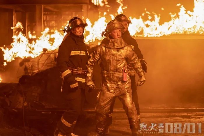 被狂喷、辱骂、投诉，同样是人，他们的命怎么就这么不值钱！