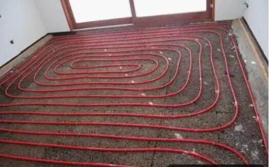 地暖適合鋪什么木地板|地暖上到底是鋪瓷磚好呢？還是鋪木地板好？看完之后，你就懂了！