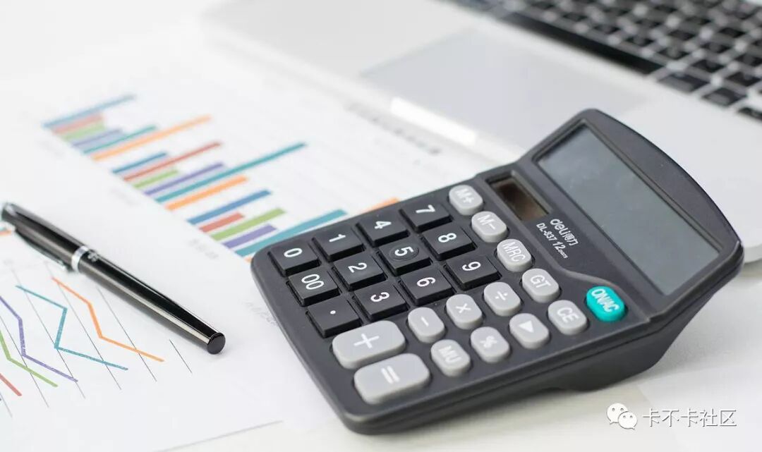 招商银行取现的话手续费怎么收取，贵不！