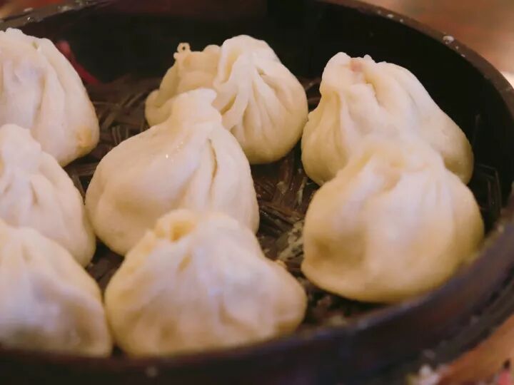 �����Ǹ��߸�˧���Լ�ȴ˵����������