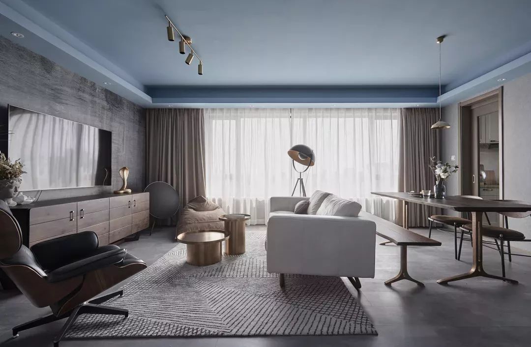 108平的现代风，用水泥墙来打造自己的小窝，特别个性！