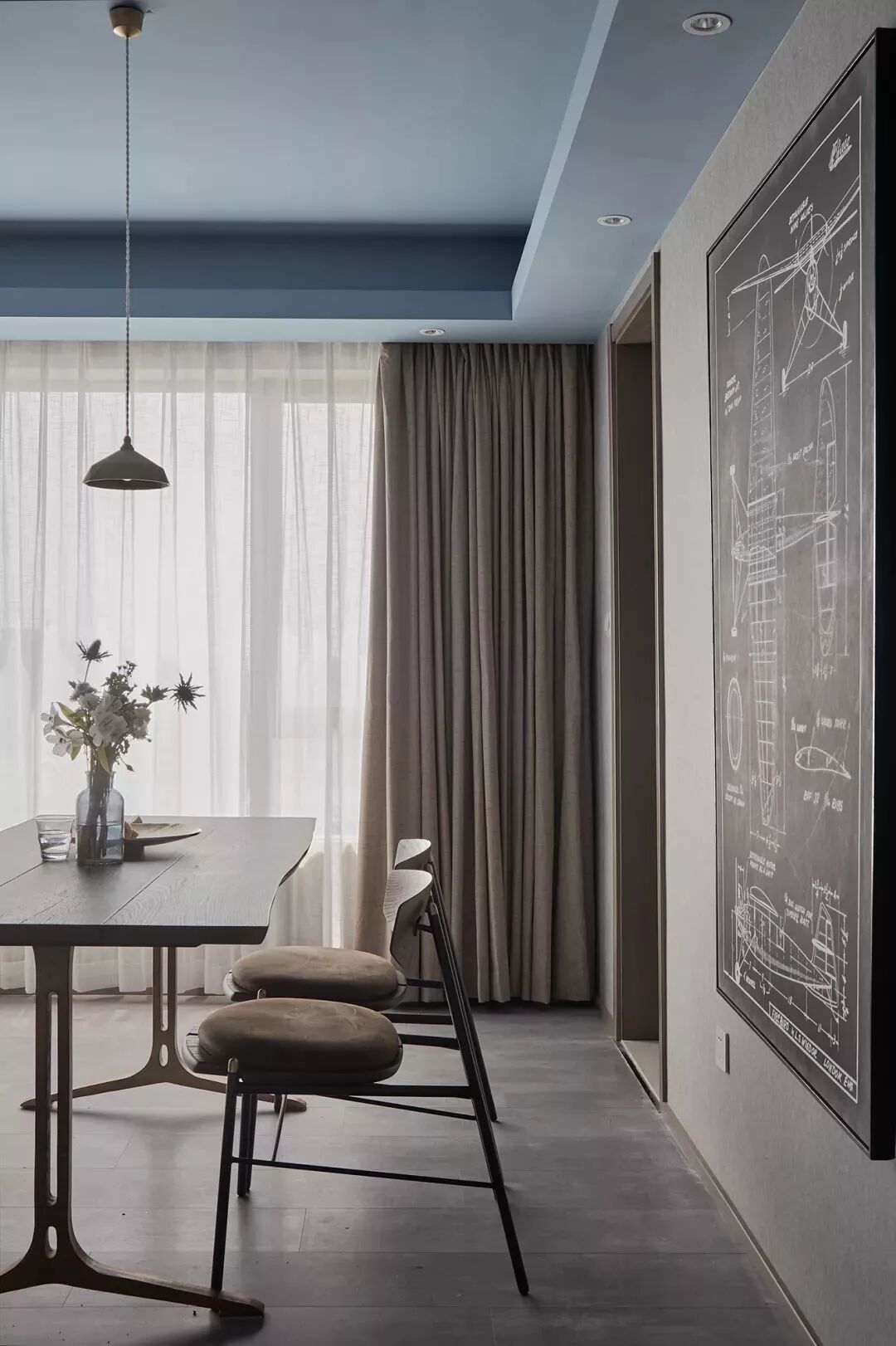 108平的现代风，用水泥墙来打造自己的小窝，特别个性！