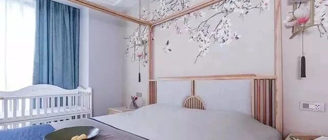 纯白中式原木风装修，客厅沙发背景墙太美了~