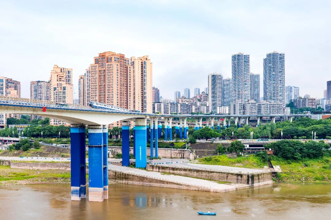 前方到站牛角沱