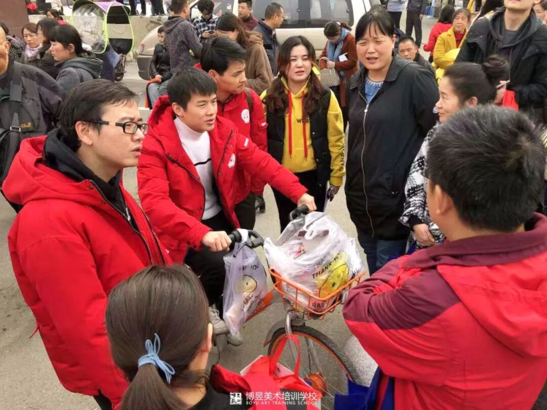 湖北博昱画室为2019届美术统考的考生送考助阵！