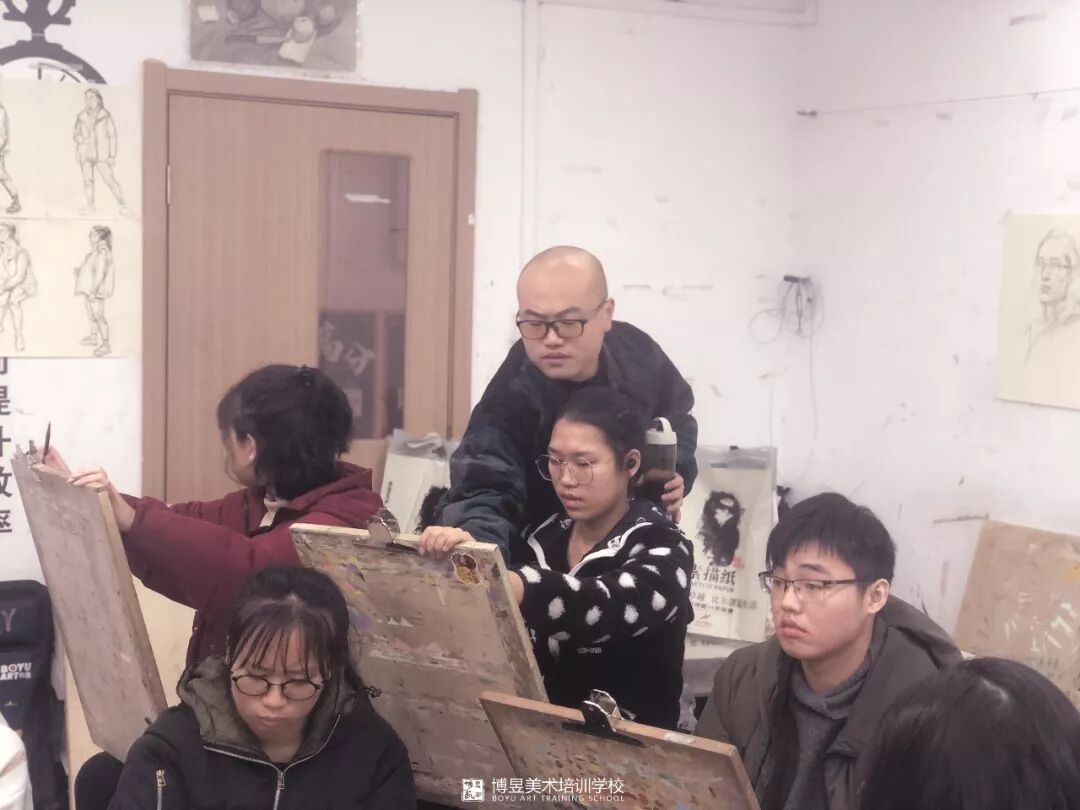 博昱画室| 洪山博昱画室三美造型班素描头像作品展示