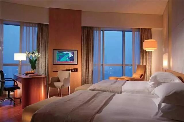 卢布兑美元_卢布汇率人民币_一万卢布