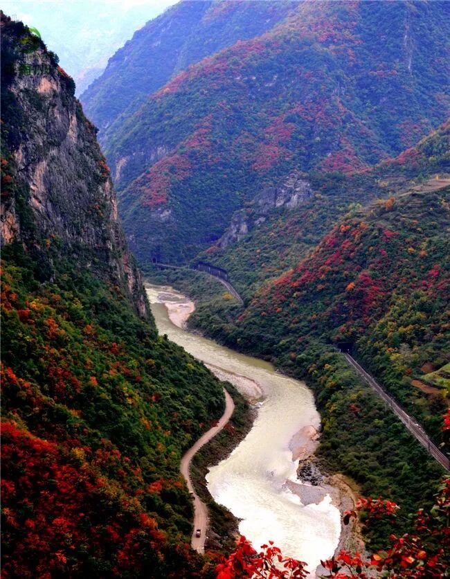 甘肃这柄美丽的玉如意最美的一角在陇南