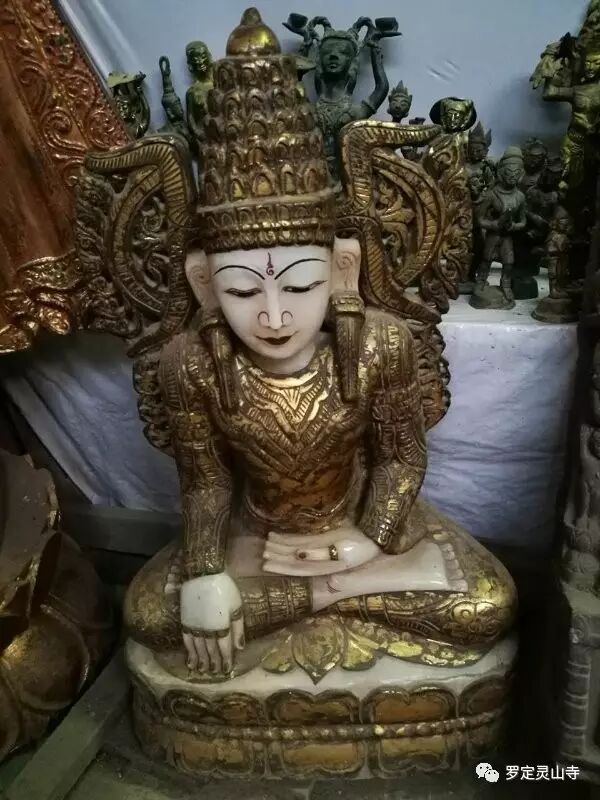 冲破困障过万关 缅甸古佛降灵山(附诗集)