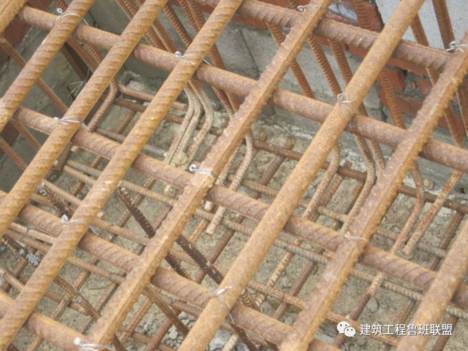 钢筋施工的12个质量通病详细总结，值得学习！的图7