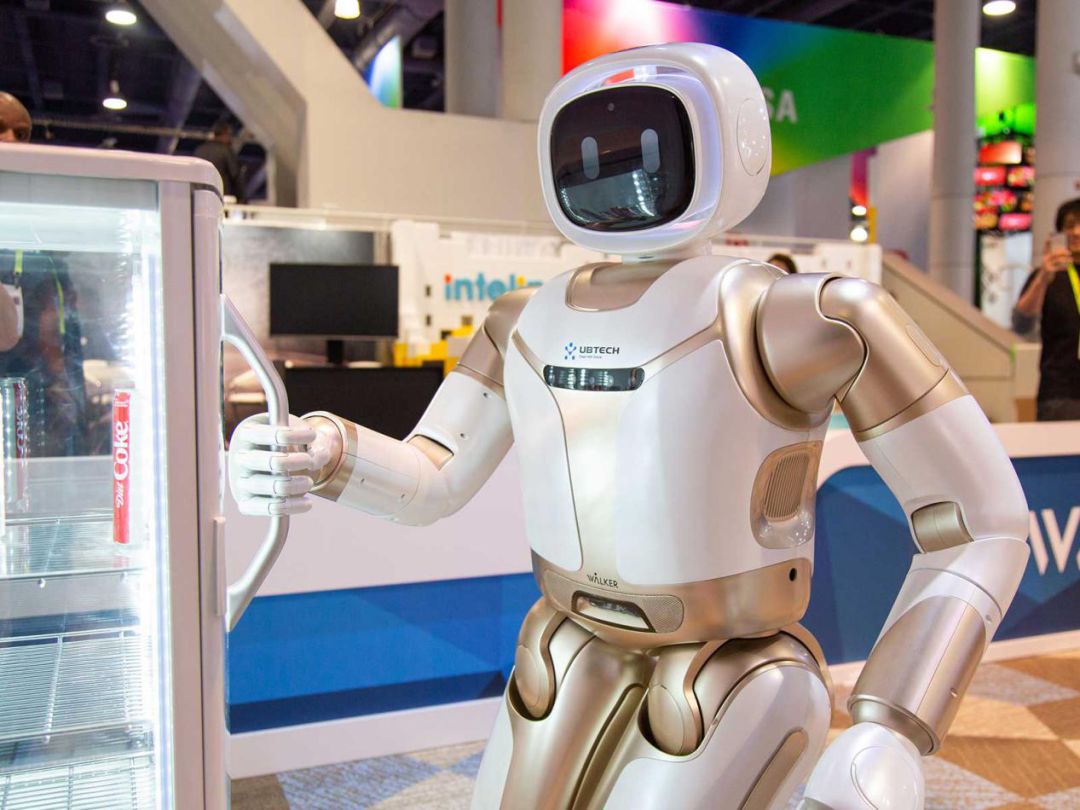 收购四川足球 2019年国内IPO 优必选要成为百亿美金公司