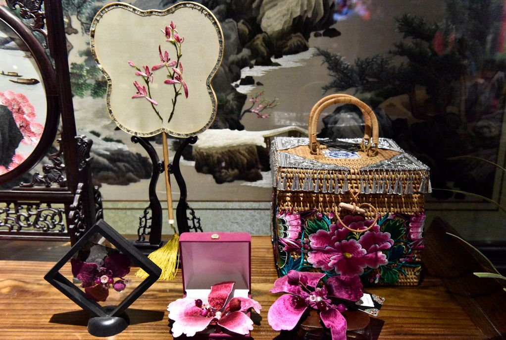 一路芬芳巴渝行 | 跟大V打卡重庆 走基层全程放送