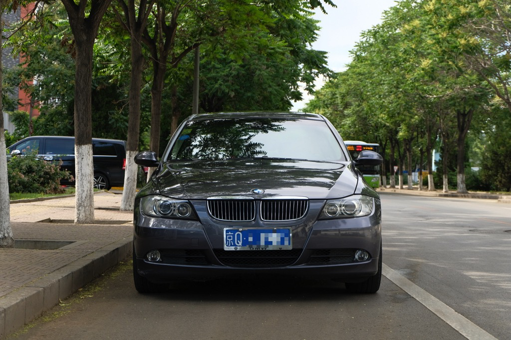 介绍一台批发区里的北京车源 14年车龄宝马325i 爱车的诺诺 微信公众号文章阅读 Wemp