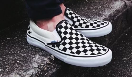 為什麼小賈和 GD 都愛 vans 棋盤格？