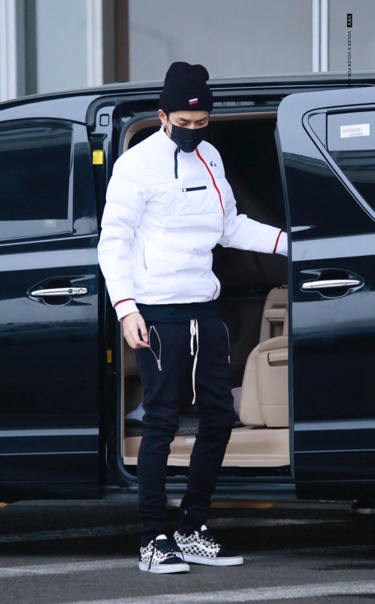 為什麼小賈和 GD 都愛 vans 棋盤格？