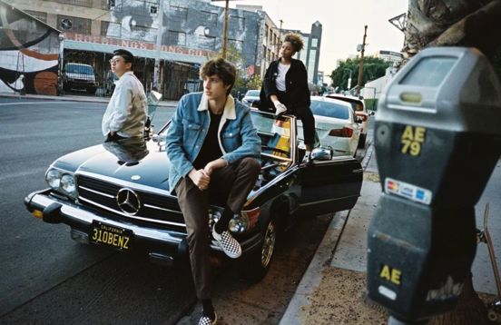 為什麼小賈和 GD 都愛 vans 棋盤格？