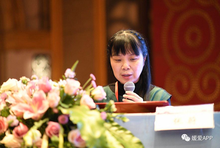 武汉大学中南医院张蔚教授: 骶棘韧带悬吊 术 相关解 剖