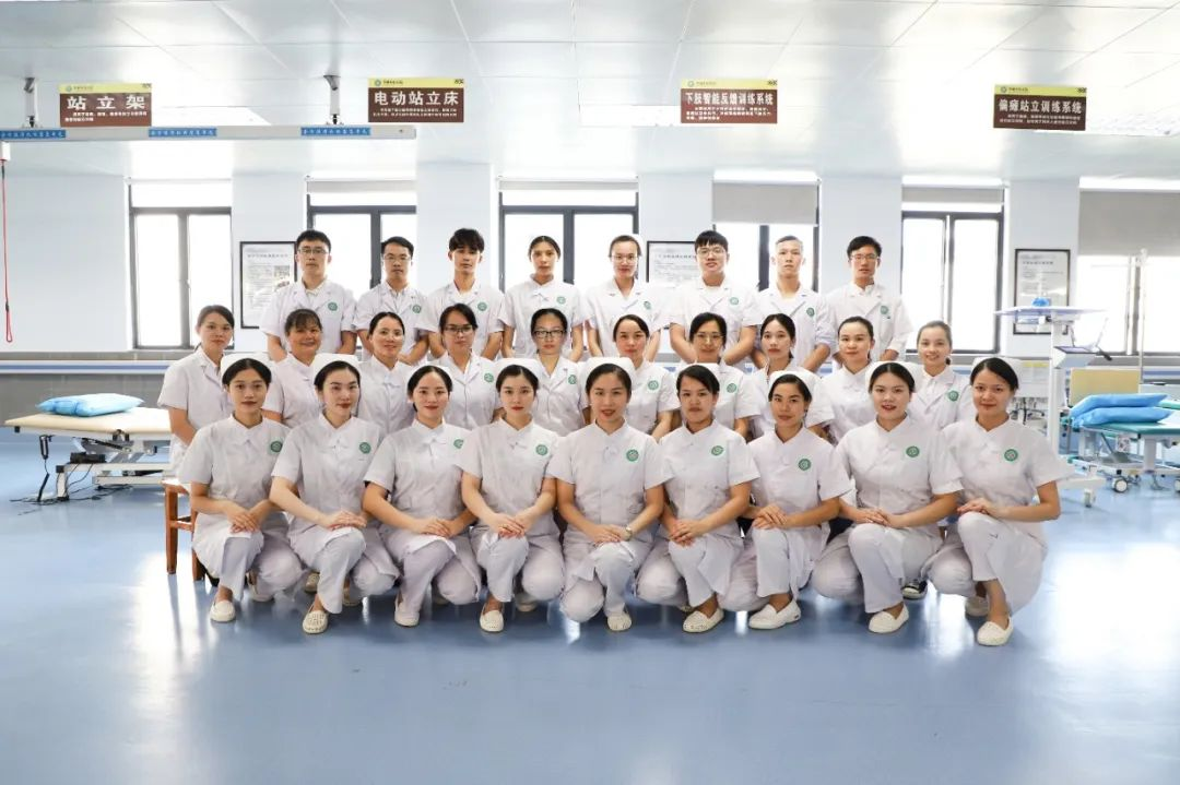 中医熨烫怎么中医特色熨烫，几十味中药融合，巧治常见病_https://www.jmylbn.com_新闻资讯_第8张