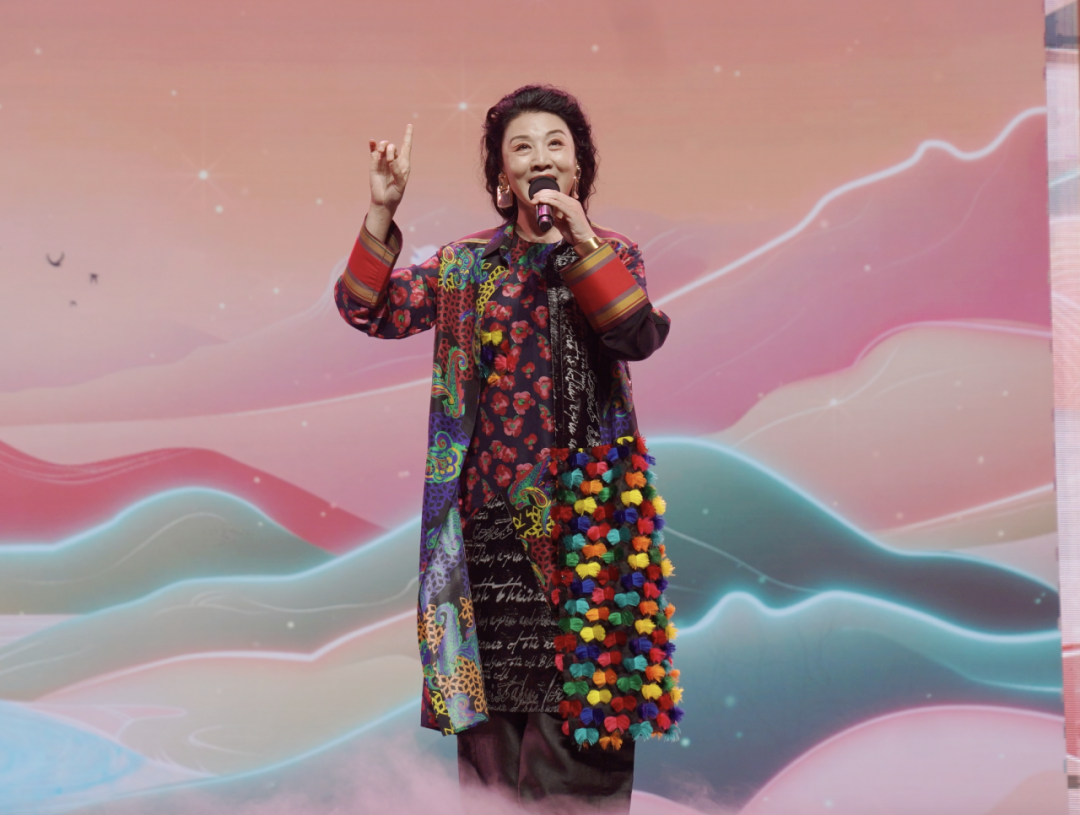 第32届中国戏剧梅花奖和第26届曹禺戏剧文学奖颁奖晚会在上海举行 第14张