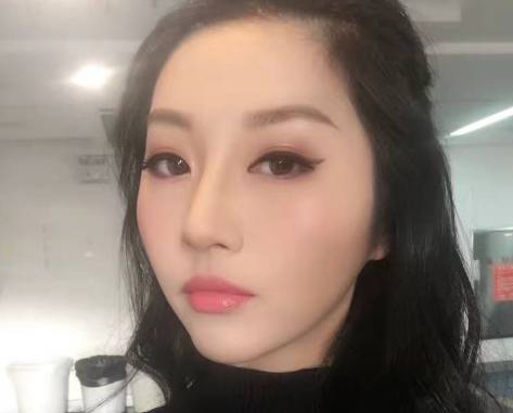 %name 你在澳洲街头遇见的“井柏然” ，竟然是他!