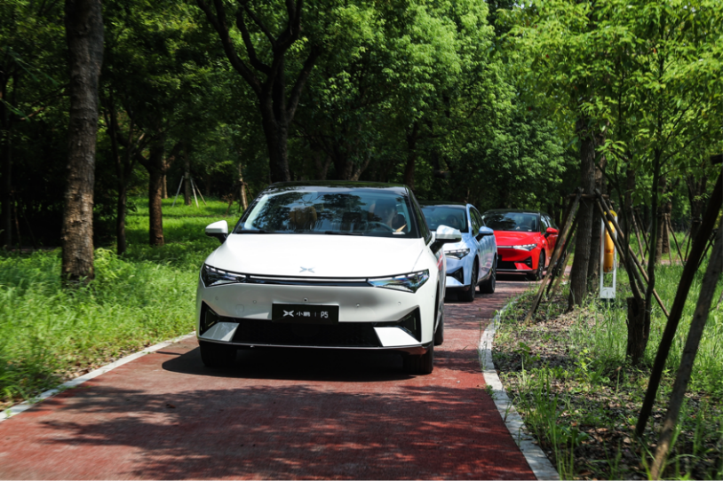 什么是「第三空间」？小鹏 P5 有答案的图11