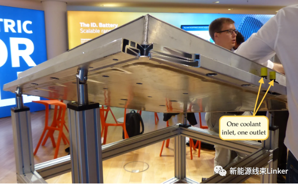 大众MEB平台高压部件解析（电池、连接器、高压线、充电座、动力系统）的图10